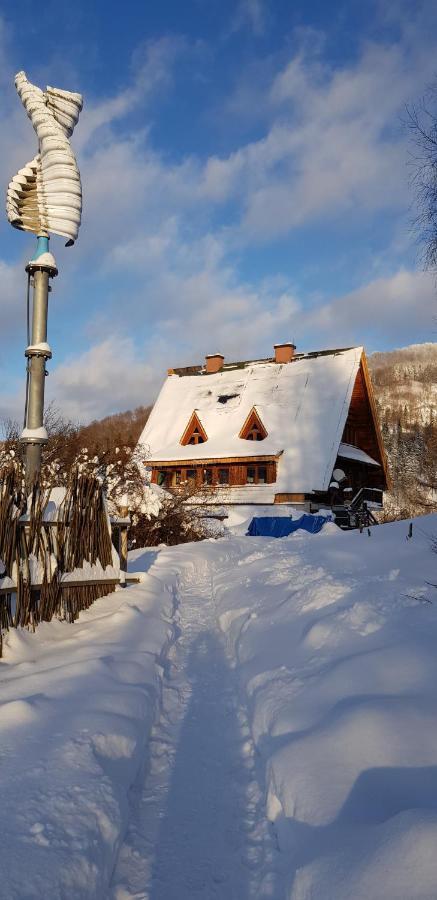 Bacowka Pttk Jaworzec Hostel Wetlina Exterior photo